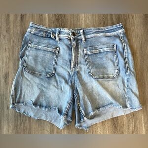 Judy Blue 1XL Jean Shorts